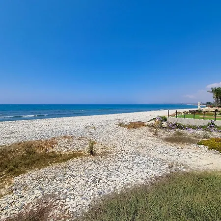 Villa Poser With Private Pool And Bbq